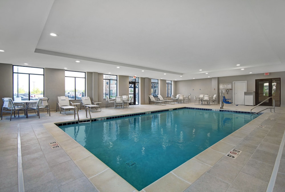 Staybridge Suites Sterling Heights Detroit by IHG - photo 28