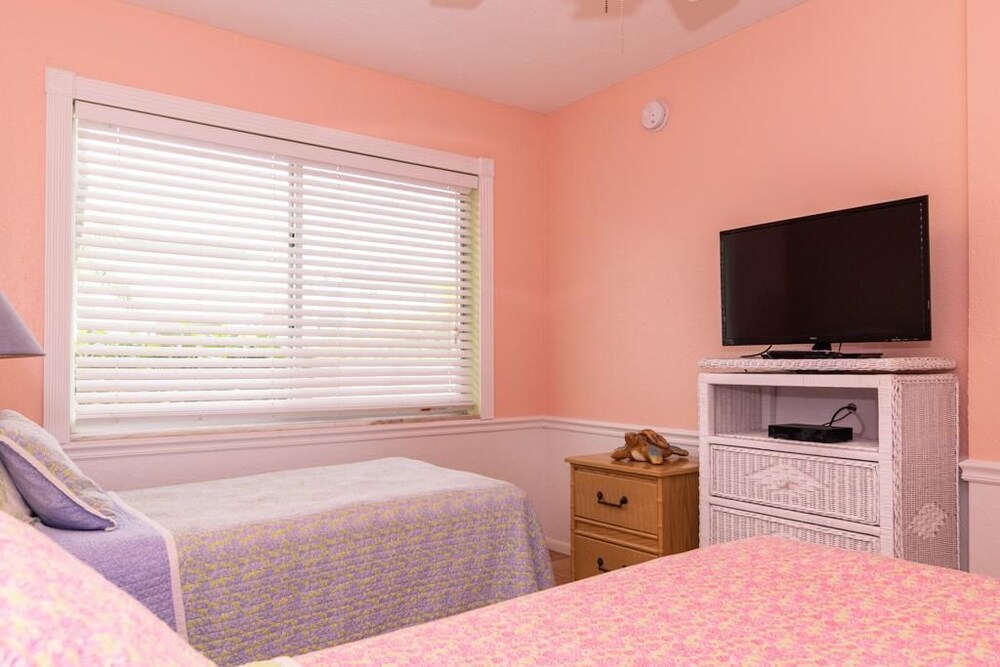 Seagrass Flats Unit 1 - photo 10