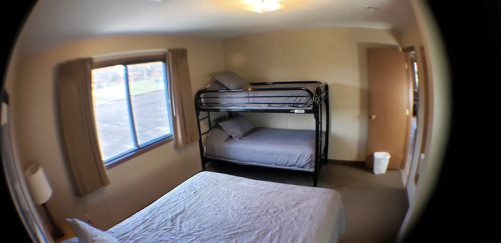 Lewis and Clark Resort - photo 13