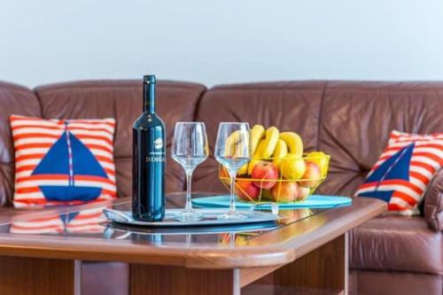 Feel Good Apartment Two Bedroom Apartment with Terrace and Garden View