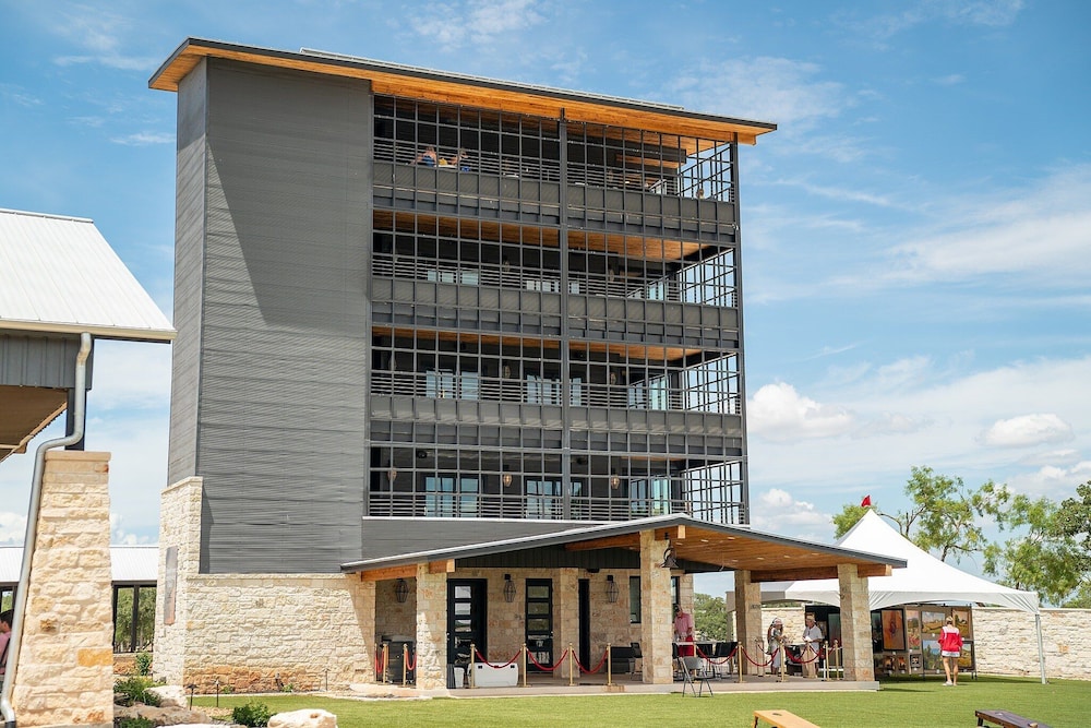 Resort at Fredericksburg Unit 22 - photo 24