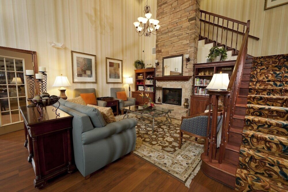 Seffner Inn and Suites - photo 30