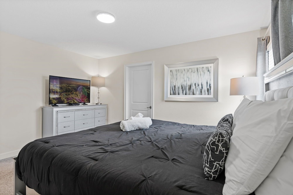 Champions Gate Resort - photo 12