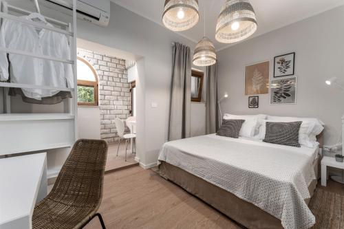 Apartments Alloro by SeeAdria Agency — 4-Star Luxury Hotel in Novigrad, Croatia