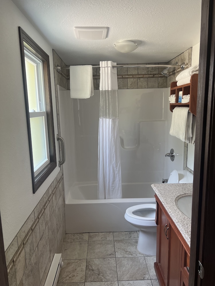 All Star Inn & Suites - photo 318