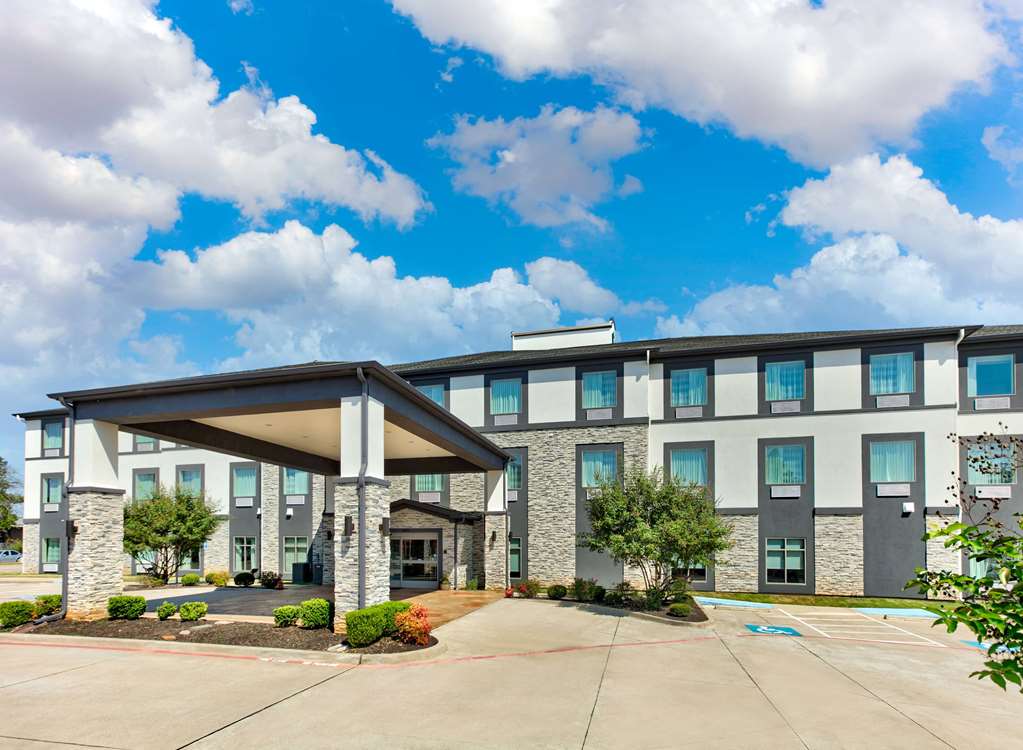 Wingate by Wyndham Longview North - featured photo