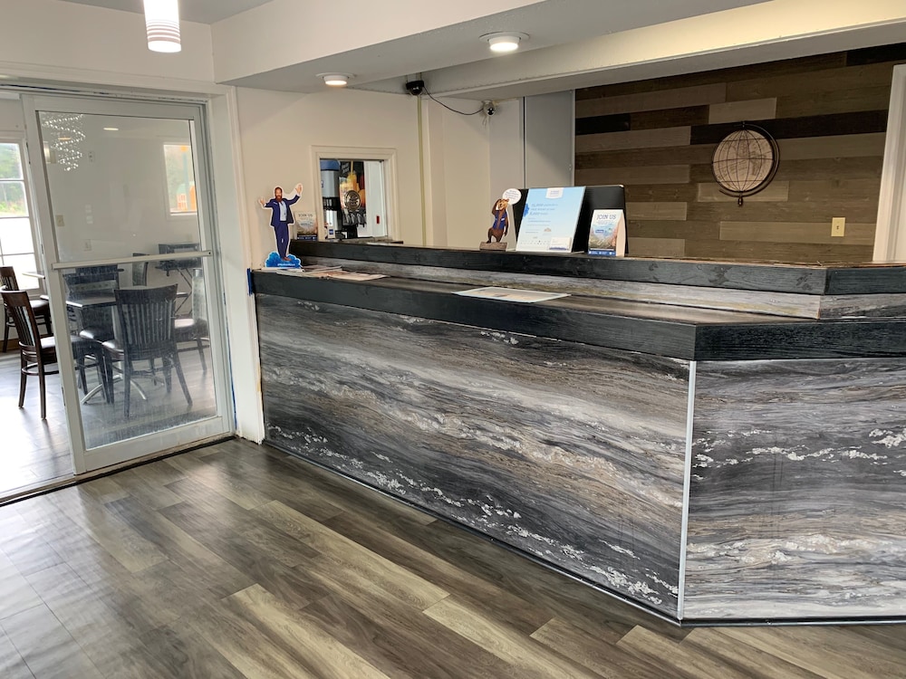 Travelodge by Wyndham Walterboro - photo 4