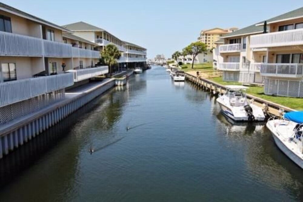 Sandpiper Cove Canal by Holiday Isle - photo 4