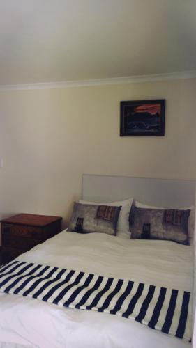 12 Greenpoint Guesthouse