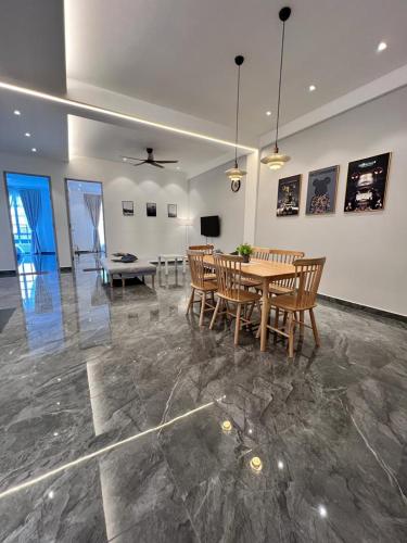 Inn Homestay 2nd Floor Jasmine and Lavender unit — 4-Star Luxury Hotel in Teluk Intan, Malaysia