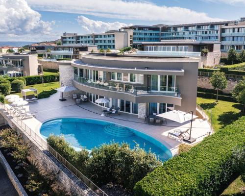 Grand Villas Adriatic situated within luxury golf & spa resort Hotel Adriatic in Umag, Croatia