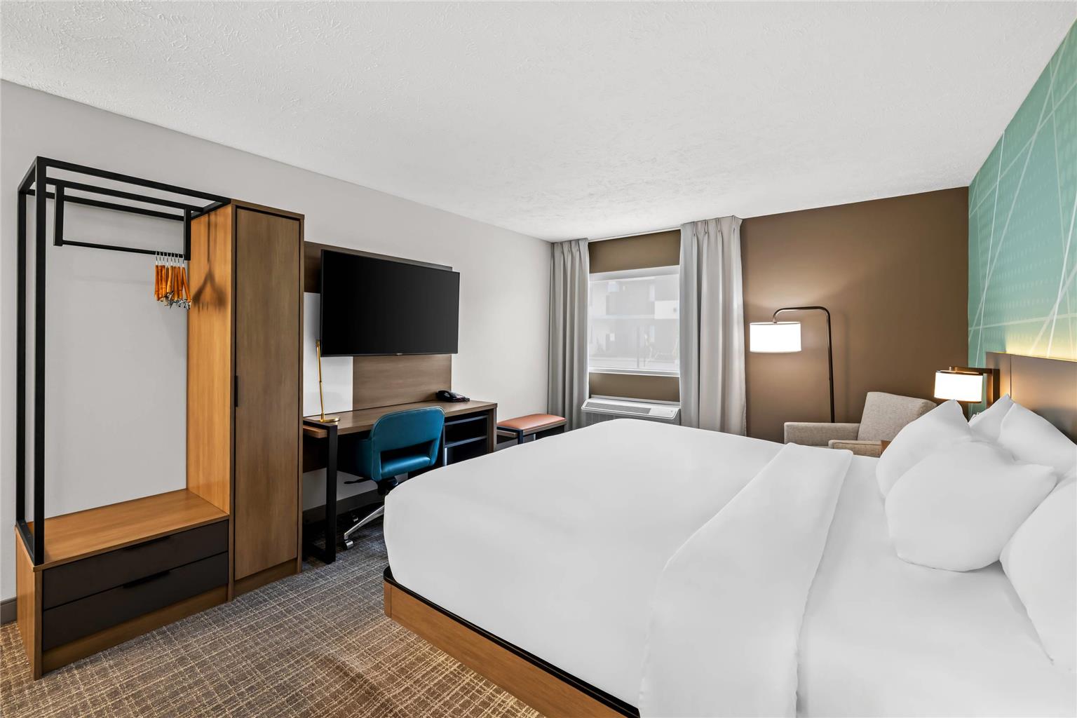 Comfort Inn Traverse City - photo 13