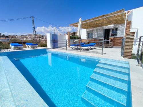Villa Delicia — 4-Star Luxury Hotel in Torrox, Spain