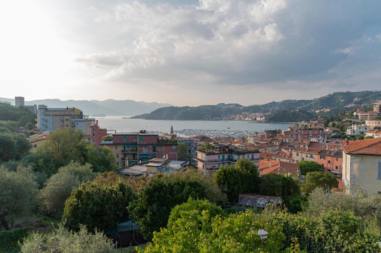 Il Mare Di Nonna Vi — Lerici