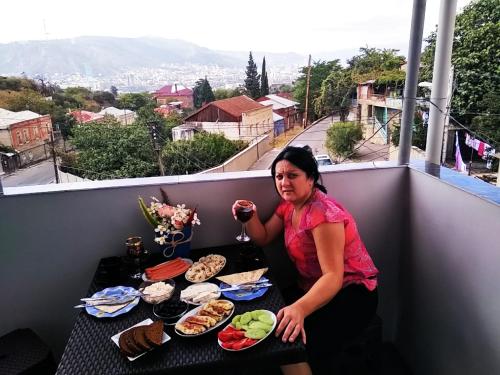 Georgian Hosts Tbilisi