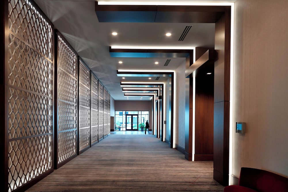Marriott Columbus University Area - photo 39
