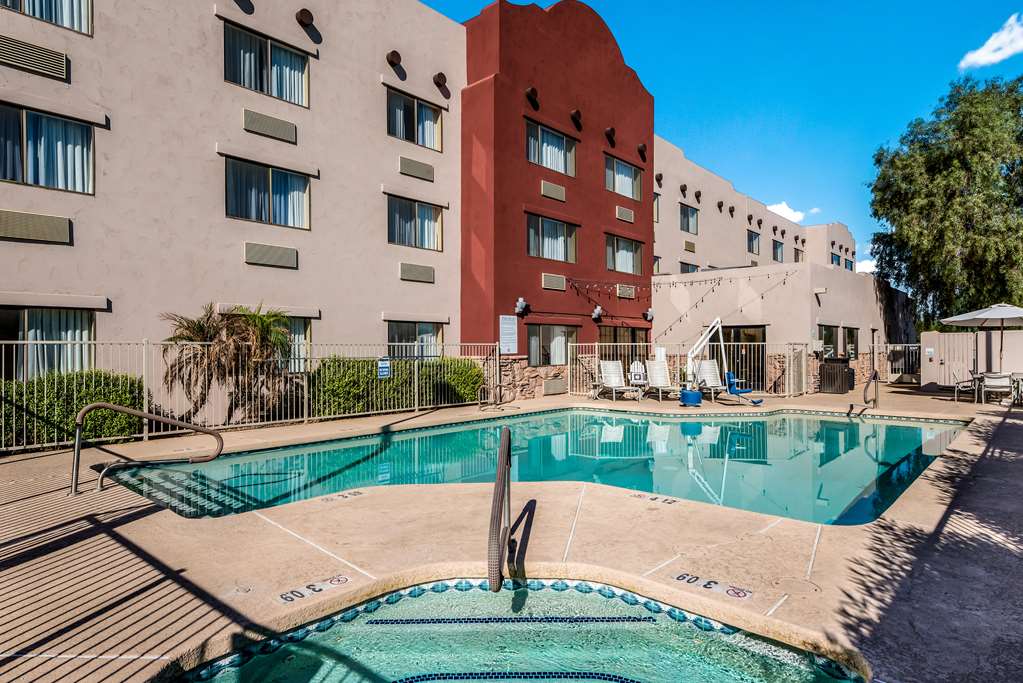 Red Lion Inn & Suites Goodyear Phoenix - photo 11