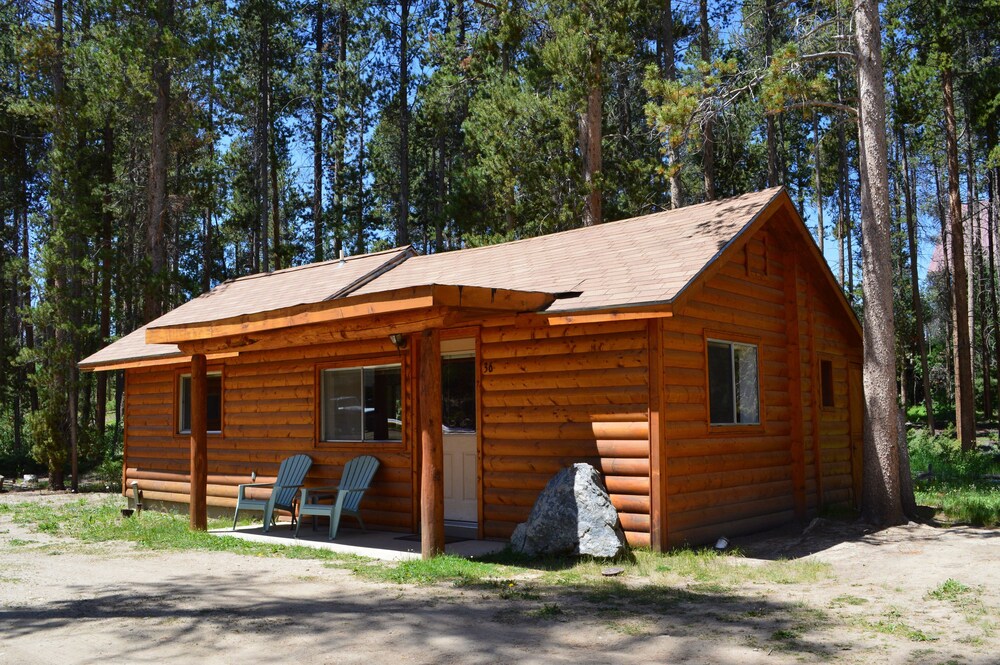 Daven Haven Lodge & Cabins - photo 24