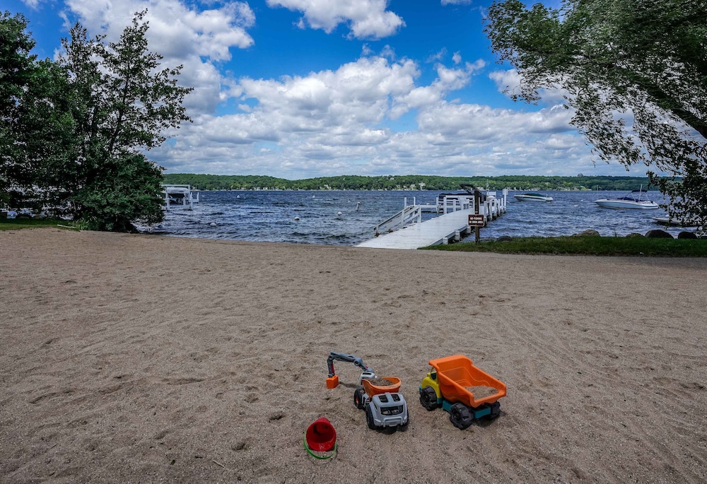 Escape to the Lake - photo 42