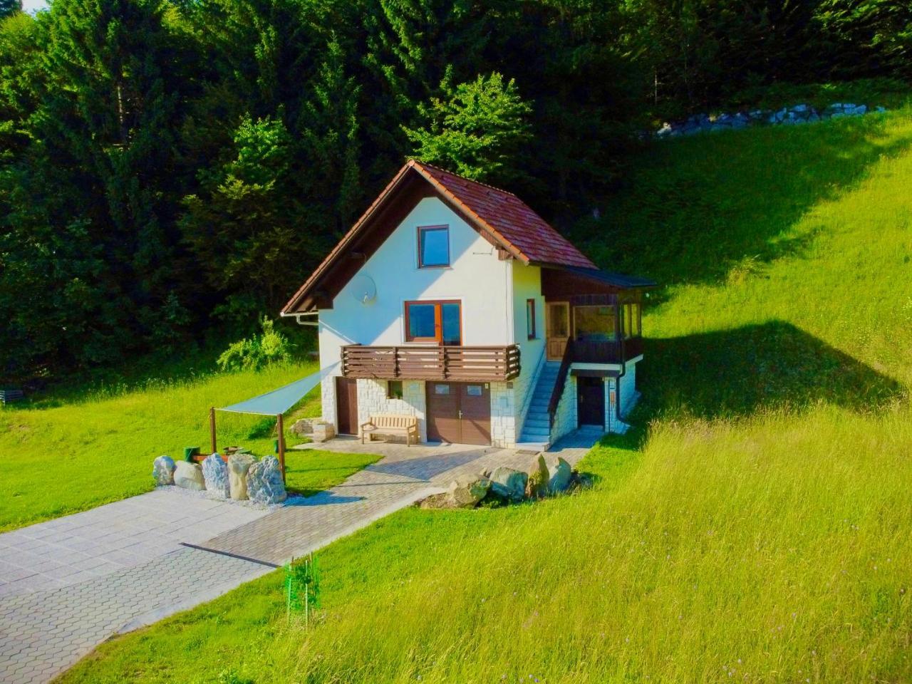 Apartma Bine in Cerkno, Slovenia