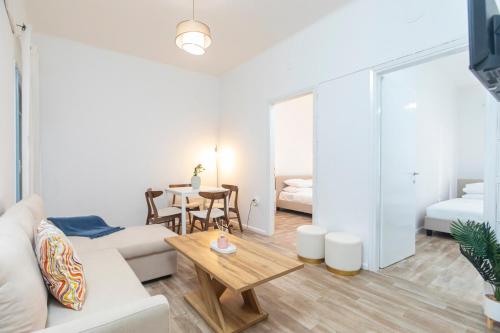 Mainavenue Living Local — 4-Star Luxury Hotel in Thessaloniki, Greece