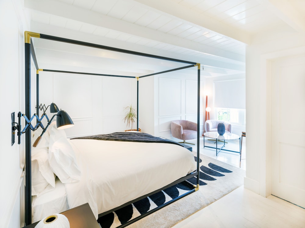 American Beech Hotel - photo 9