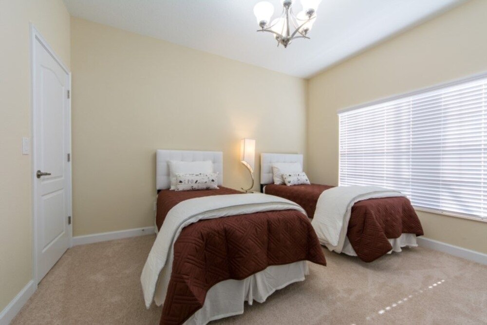 Storey Lake Resort Vacation Home - photo 4