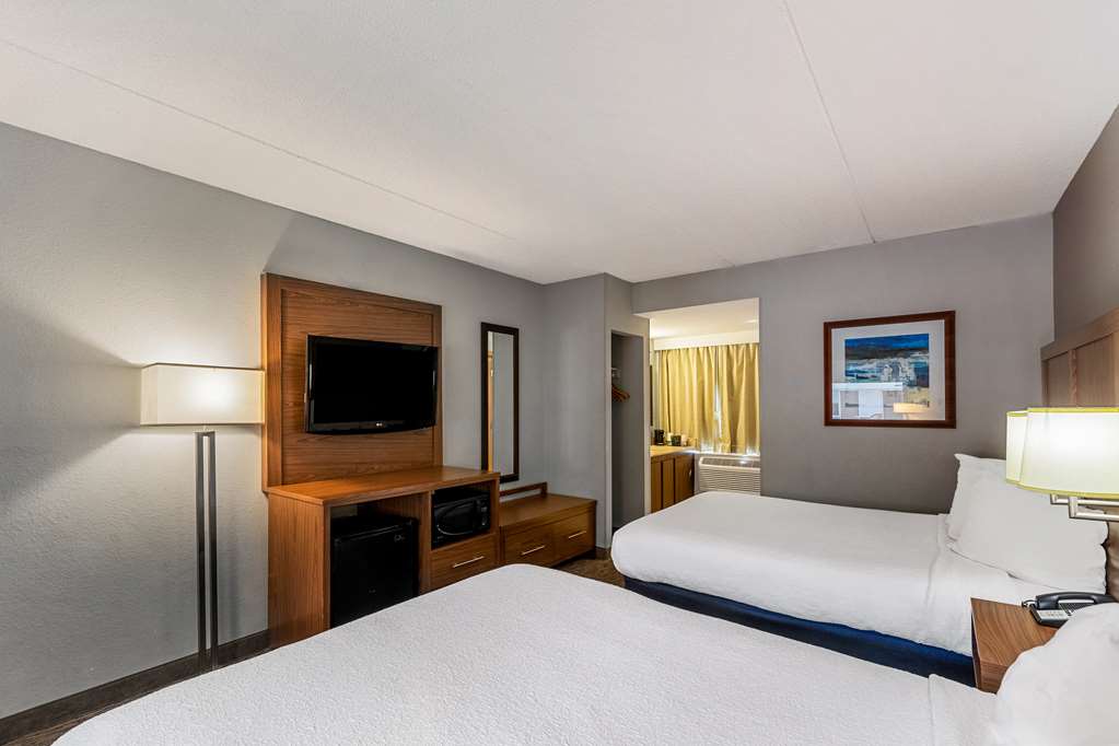 Best Western Bridgeview Hotel - photo 33