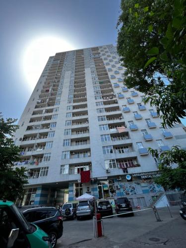 Nukri's Apartment