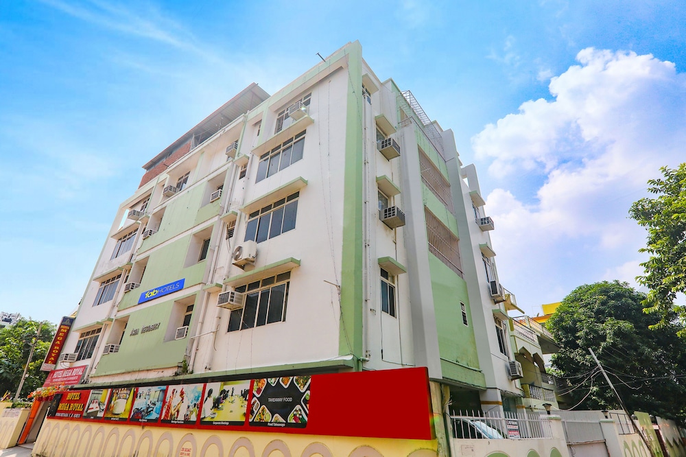 Fabhotel Mega Royal in Dinapore, India