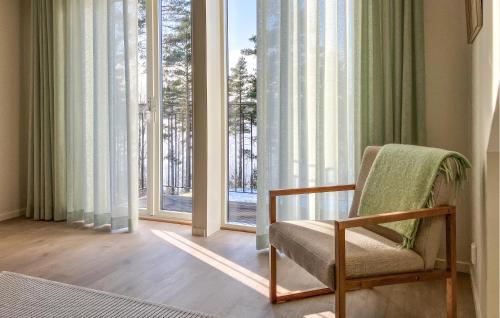 Nice Home In Västervik With Lake View — Vaestervik — photo 4