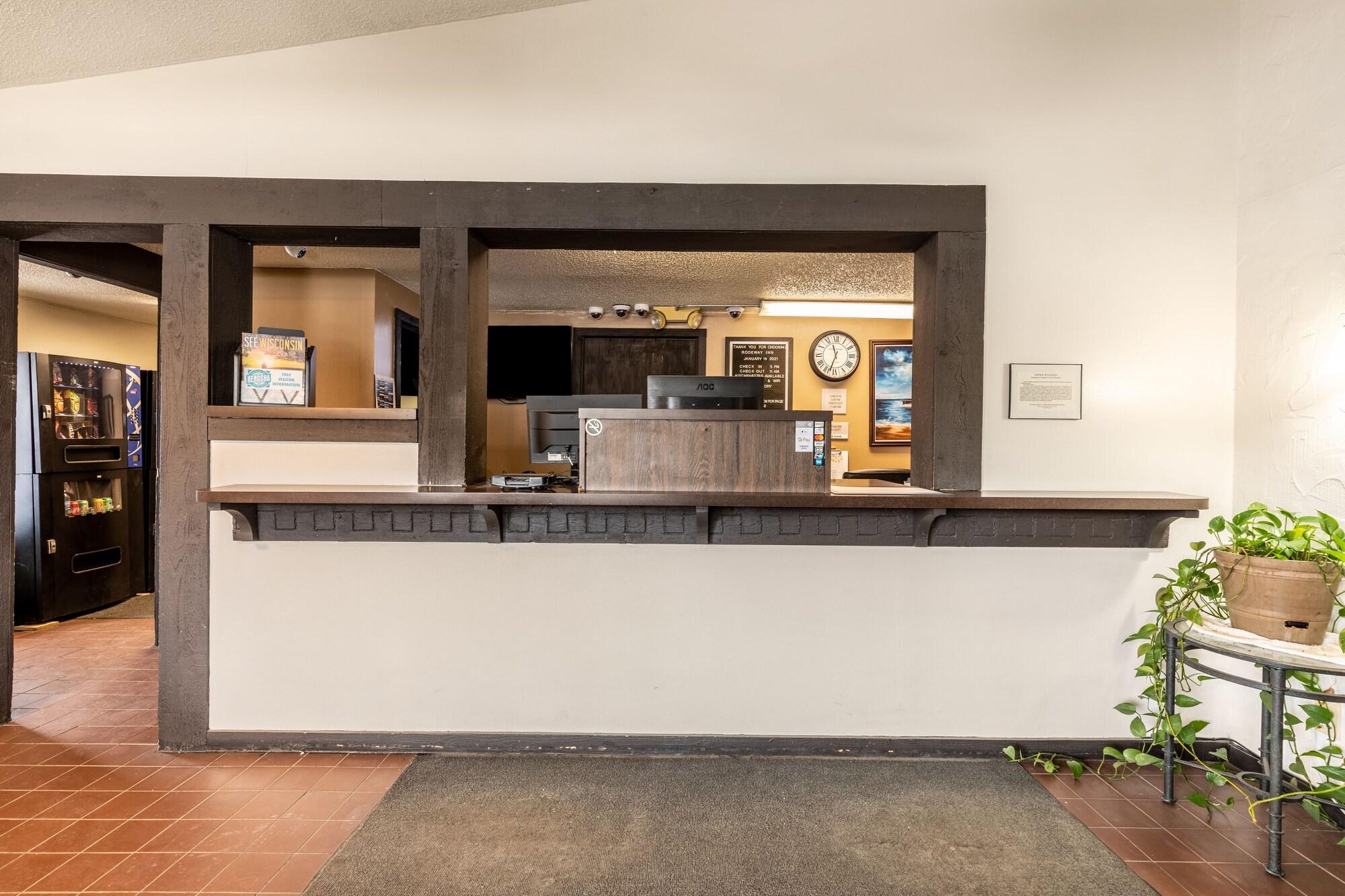 Value Inn Kenosha I 94 Exit 344 - photo 10