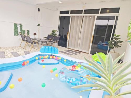 Ratchada Retreat Villa 2