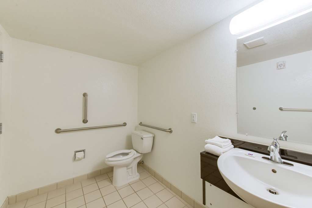 Motel 6 Norfolk VA - photo 25