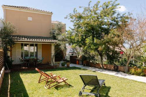 Villa Aristotle — 4-Star Luxury Hotel in Alepou, Greece