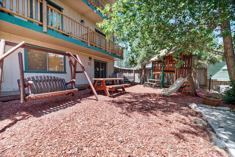 Big Bear Lakefront Lodge - photo 116