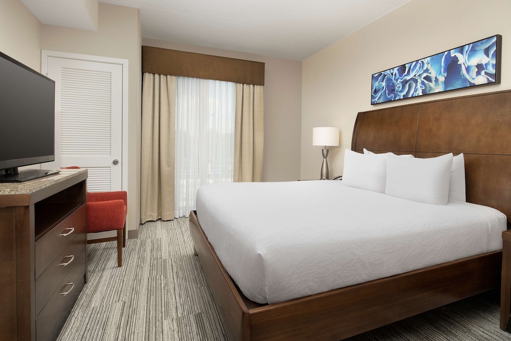 Hilton Garden Inn Charlotte Airport - photo 6
