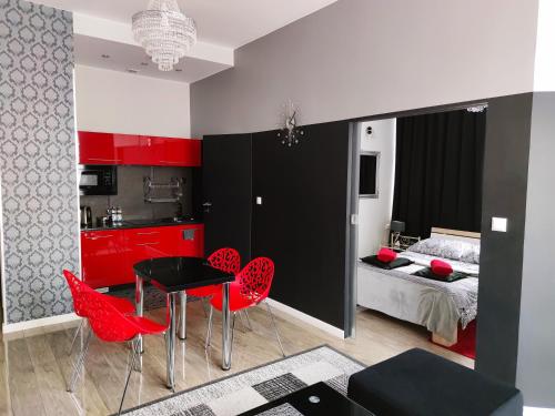 Apartamenty Centrum Krawiecka — 4-Star Luxury Hotel in Zielona Gora, Poland