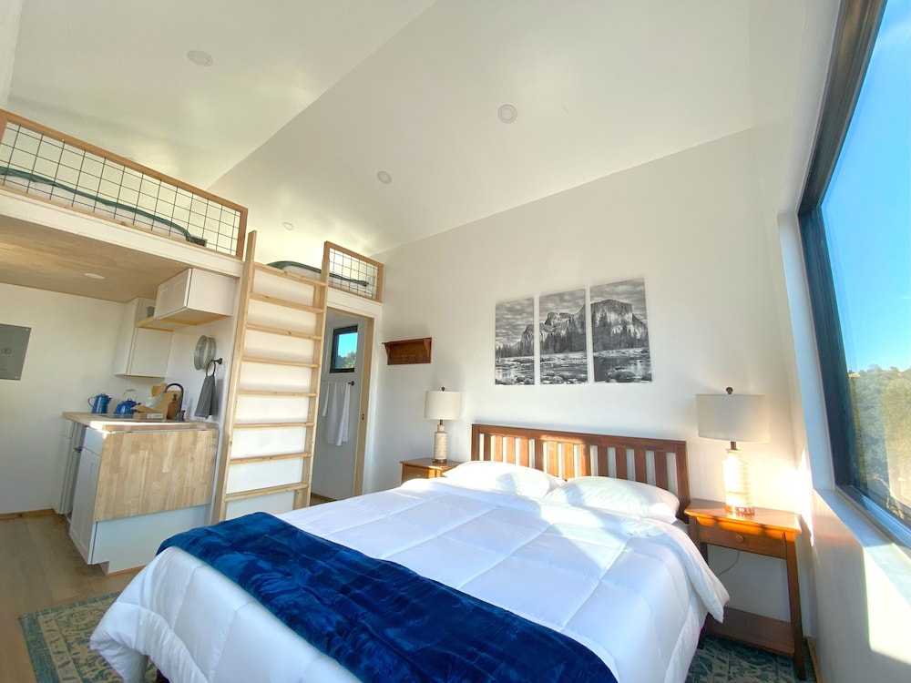 Wildhaven Yosemite Glamping - photo 8