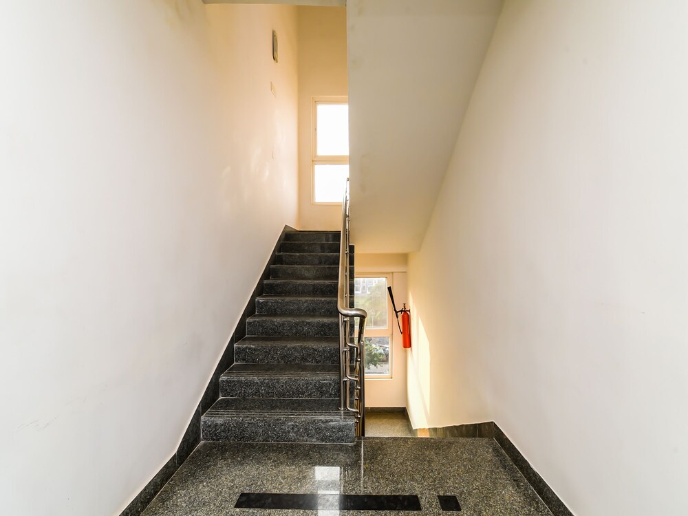 OYO 26768 Crosandra Cliff in Kakinada, India