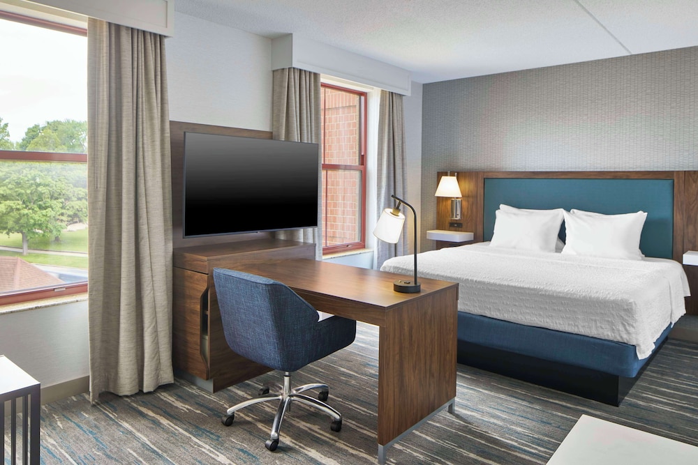 Hampton Inn & Suites Saratoga Springs Downtown - photo 18