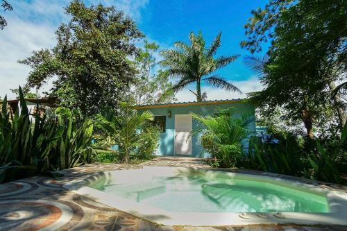 Haus unter Palmen — 4-Star Luxury Hotel in Jarabacoa, Dominican Republic