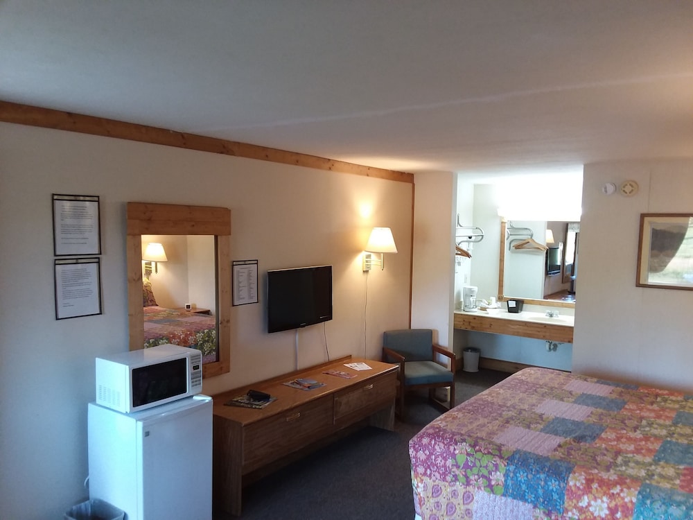 Chatuge Mountain Inn - photo 11