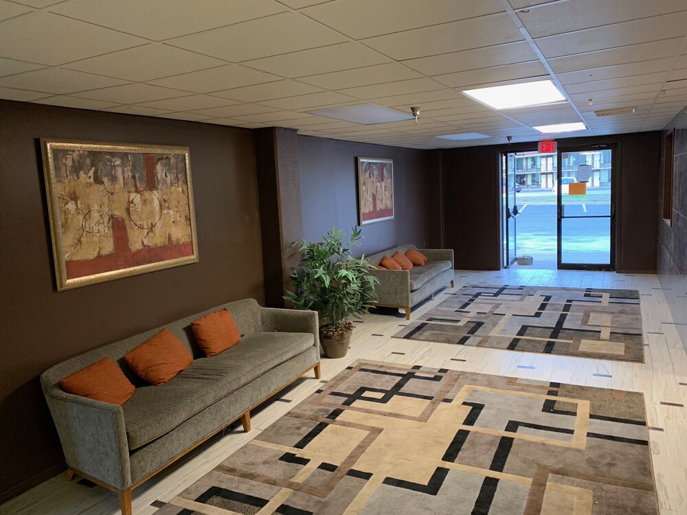 The Metropolitan Hotel - last minute hotel in Branson