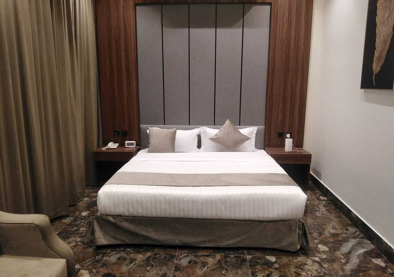Night Star 4 - carbon neutral hotel in Riyadh