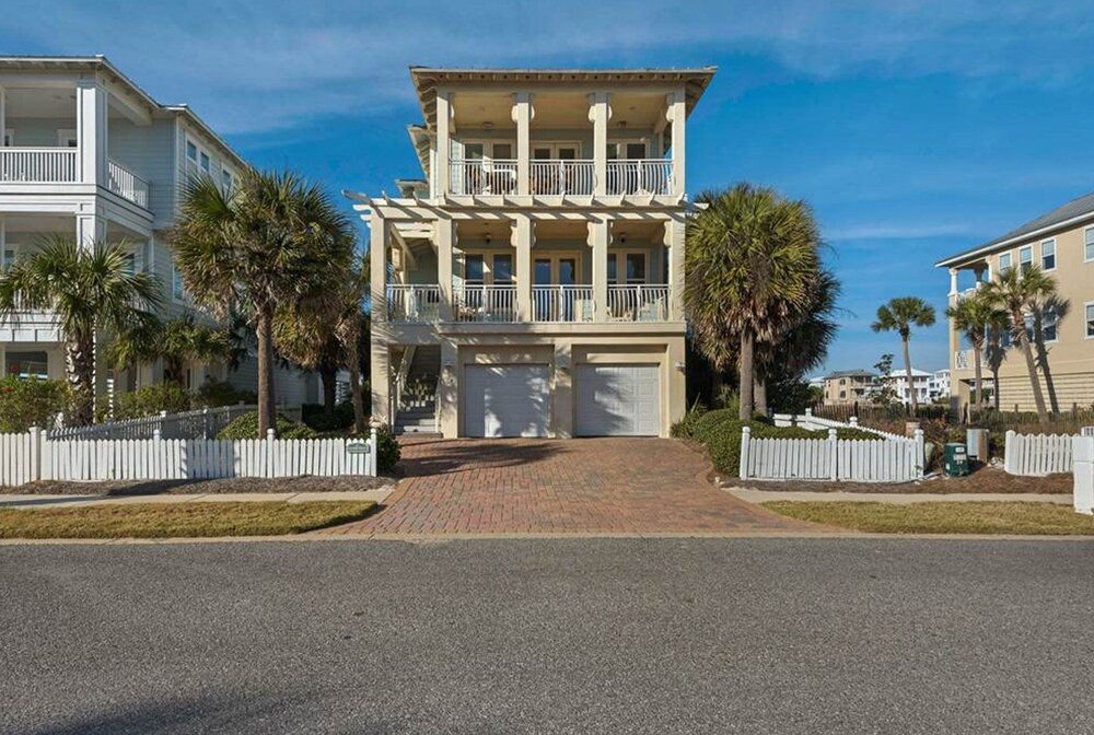 Emerald Waters at Destin Pointe - featured photo
