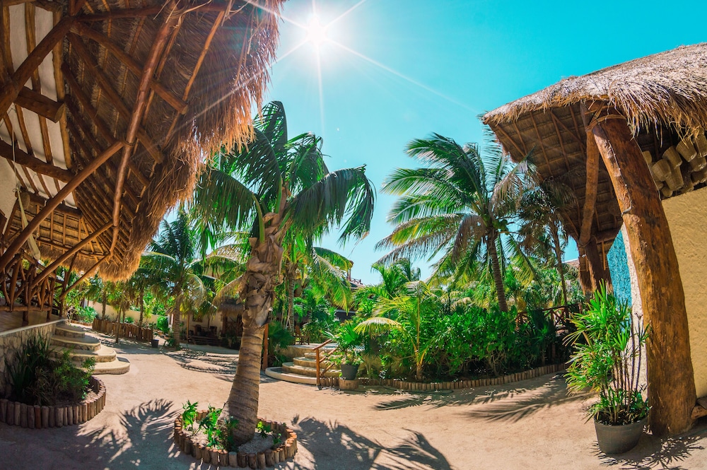 Ensueño Holbox & Beach Club