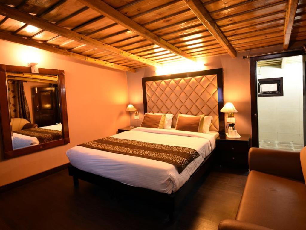 H K Legacy - last minute hotel in Naini Tal