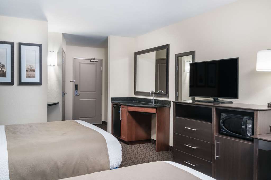 AmericInn by Wyndham Winona - photo 13