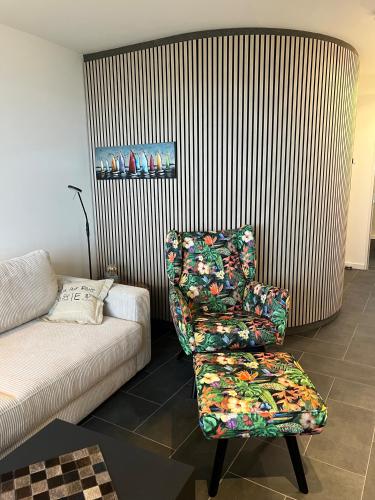 Haus Bi De Wyk D1b — 4-Star Luxury Hotel in Wyk Auf Foehr, Germany